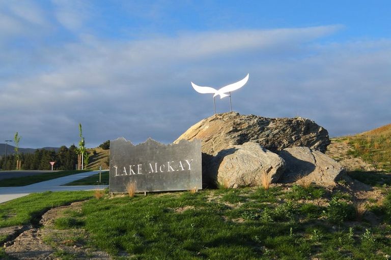 Photo of property in 2 Lake Mckay Drive, Luggate, Wanaka, 9382