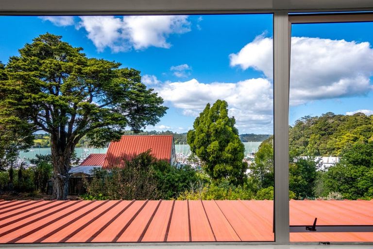 Photo of property in 4 Kellet Street, Opua, 0200