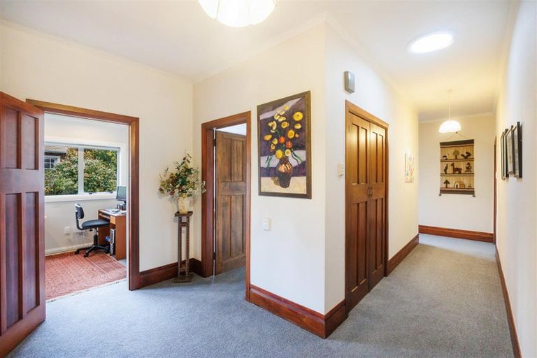 Photo of property in 68 Skerman Street, Marton, 4710