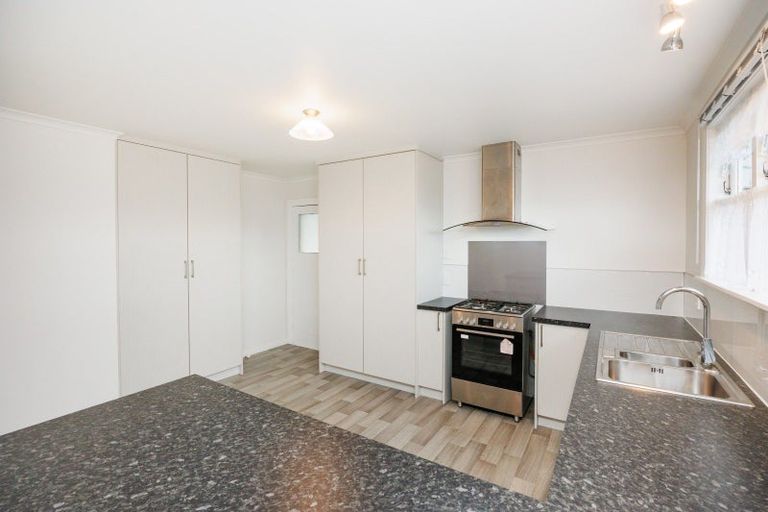 Photo of property in 35 Wilson Crescent, Highbury, Palmerston North, 4412