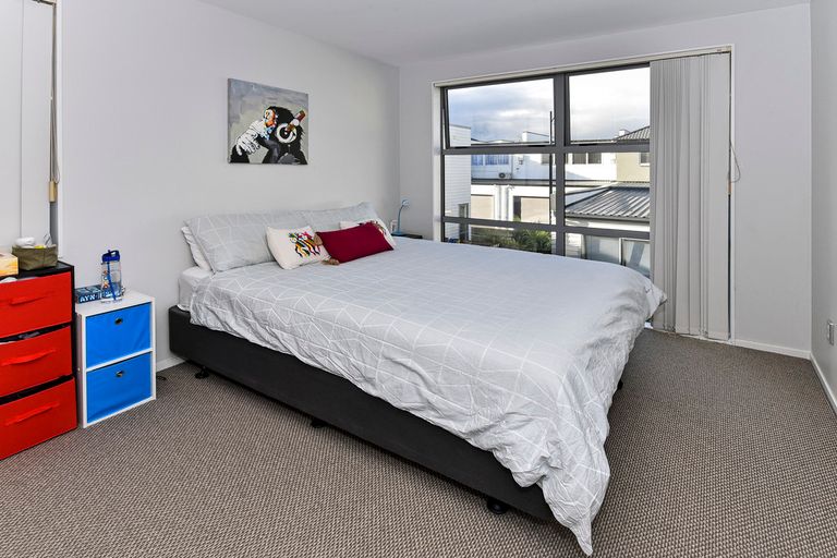 Photo of property in 31 Kauri Drive, Takanini, 2112