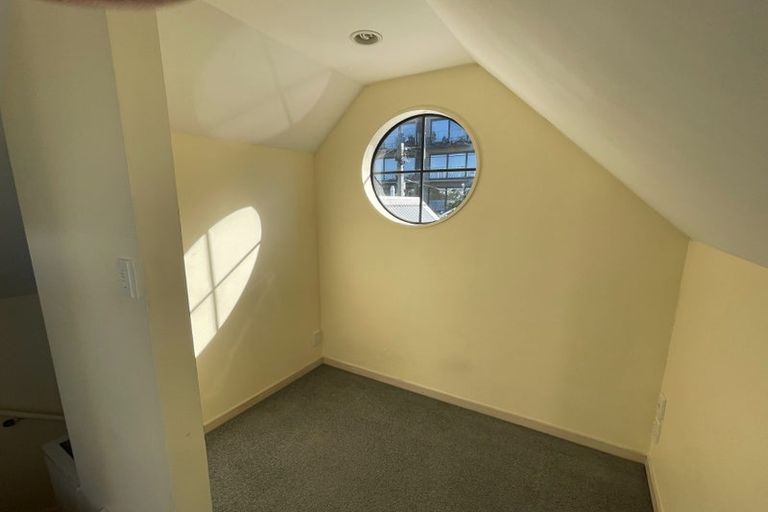 Photo of property in 14a Barton Terrace, Thorndon, Wellington, 6011