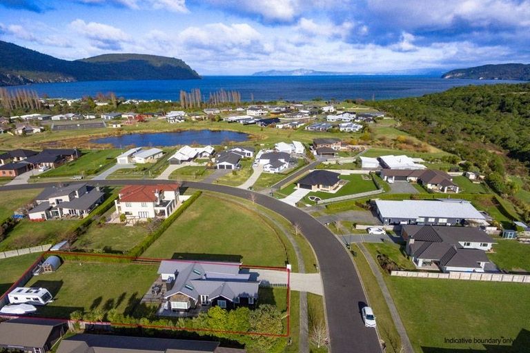 Photo of property in 18 Pukeko Way, Kinloch, Taupo, 3377