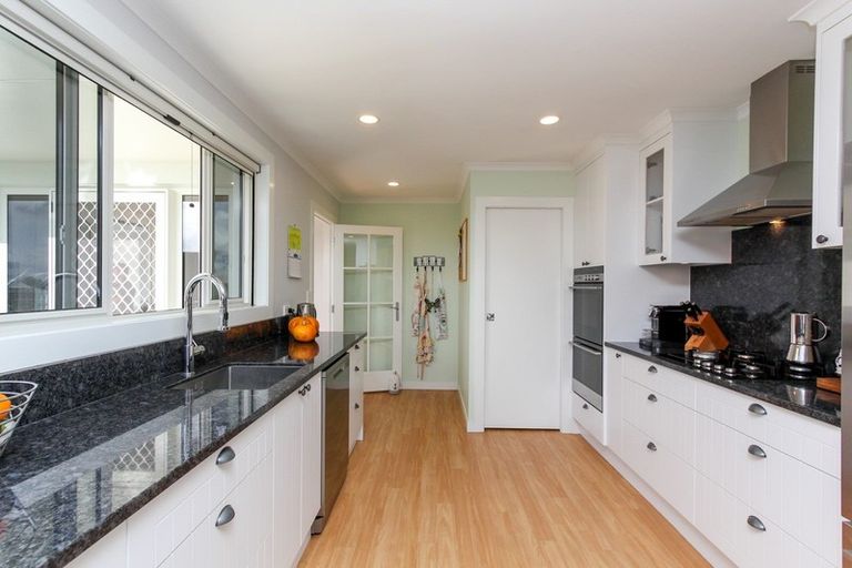 Photo of property in 55 Brecon Road S, Stratford, 4332