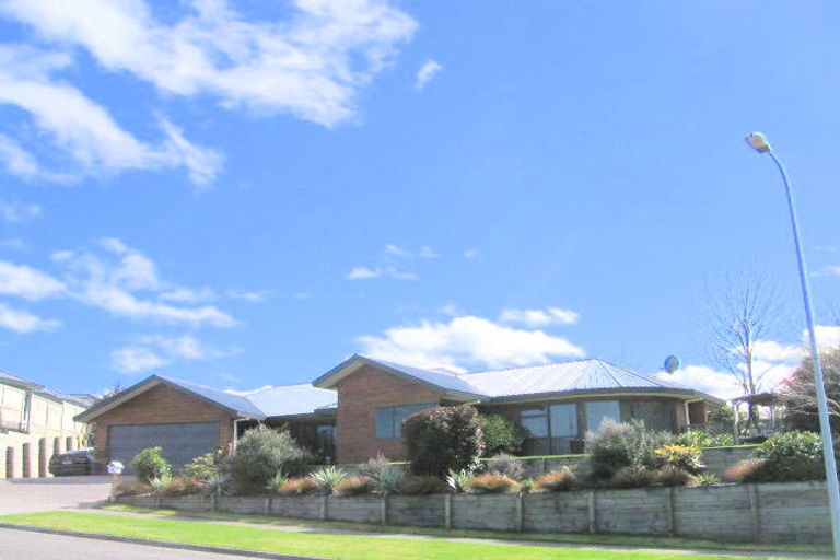 Photo of property in 84 Birch Street, Hilltop, Taupo, 3330