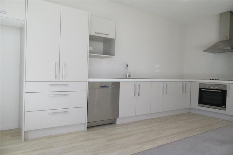 Photo of property in 11b Clarence Street South, Addington, Christchurch, 8024