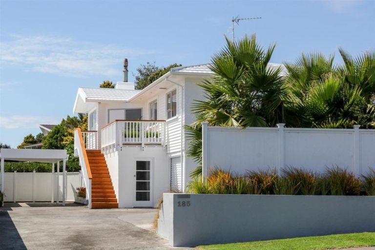 Photo of property in 185 Mangorei Road, Merrilands, New Plymouth, 4312