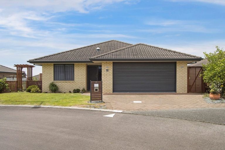 Photo of property in 55 Malta Crescent, Katikati, 3129