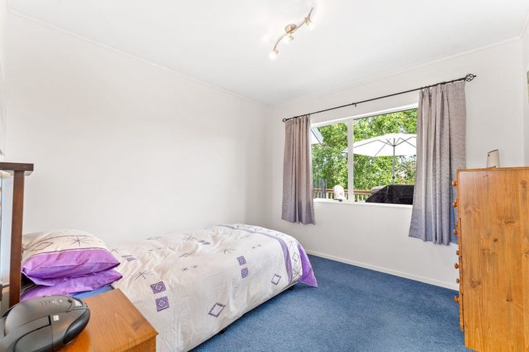 Photo of property in 12 Castaway Place, Gulf Harbour, Whangaparaoa, 0930