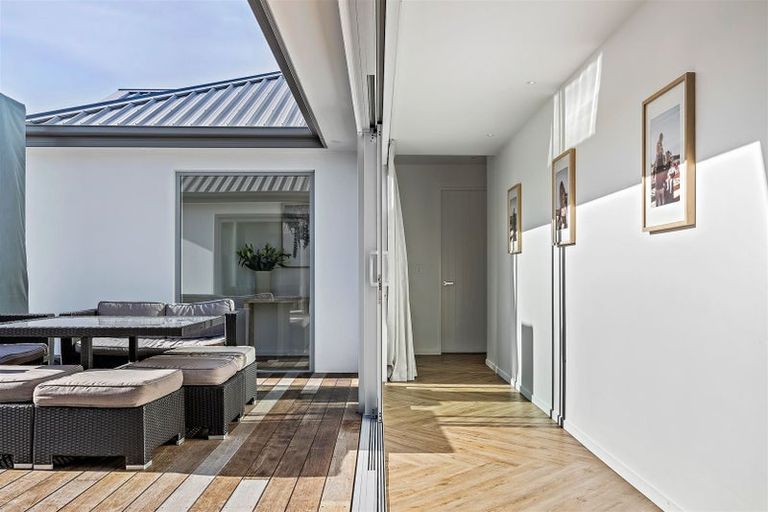 Photo of property in 198 Gardiners Road, Casebrook, Christchurch, 8051