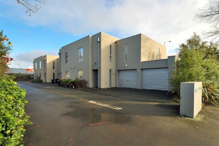 Photo of property in 19 Whiteleigh Avenue, Addington, Christchurch, 8024