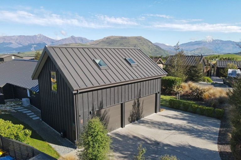 Photo of property in 35 Mckellar Drive, Jacks Point, Queenstown, 9371