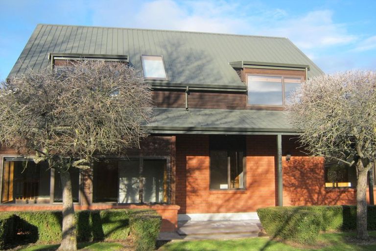 Photo of property in 60a Mckenzie Street, Geraldine, 7930