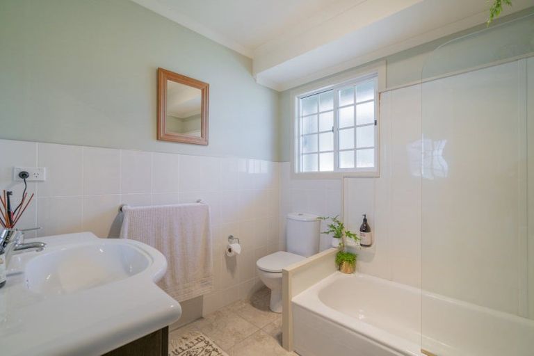 Photo of property in 5 Wells Place, Whitianga, 3510