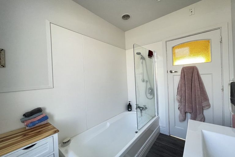 Photo of property in 127 Barrington Street, Somerfield, Christchurch, 8024