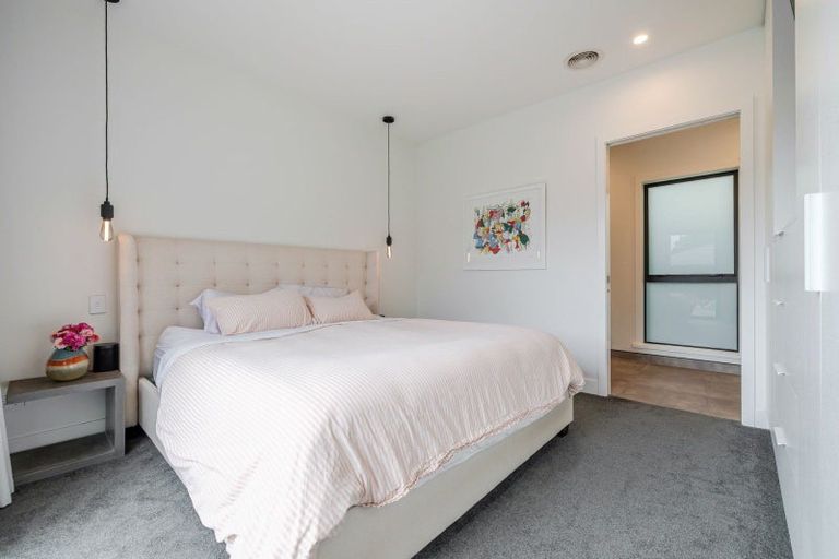 Photo of property in 65 Stanley Avenue, Palmerston North, 4414