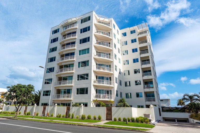 Photo of property in 6/12 Maunganui Road, Mount Maunganui, 3116