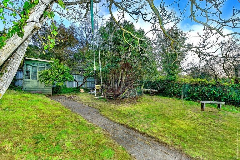 Photo of property in 53 Port Hills Road, Heathcote Valley, Christchurch, 8022