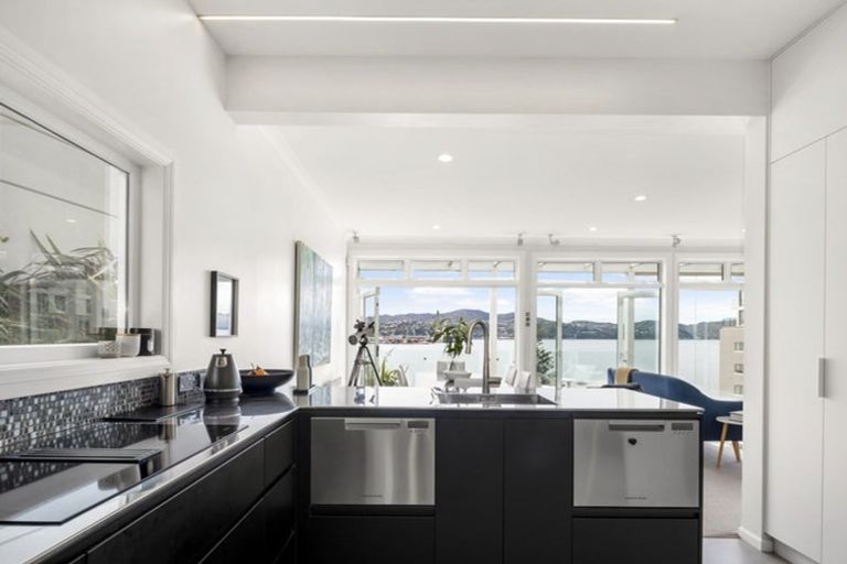 Photo of property in 8 Hay Street, Oriental Bay, Wellington, 6011