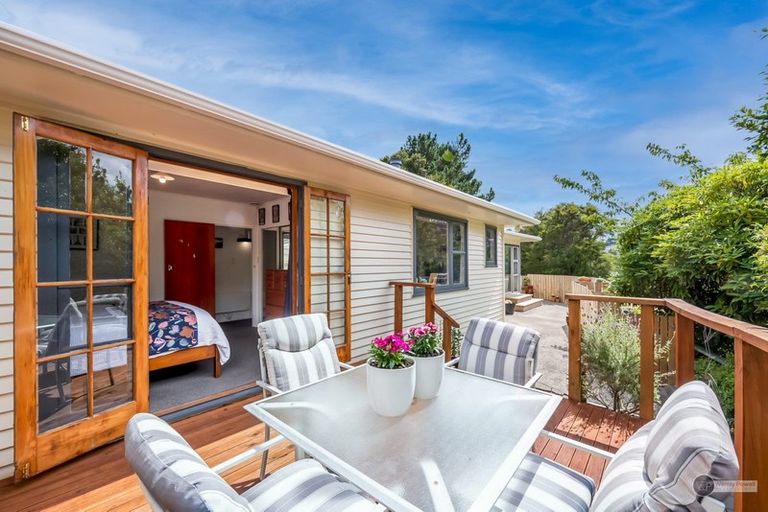 Photo of property in 38 Holborn Drive, Stokes Valley, Lower Hutt, 5019