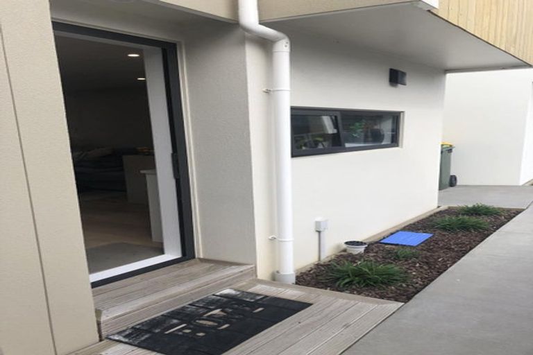 Photo of property in 1/4 Parson Lane, Papatoetoe, Auckland, 2025