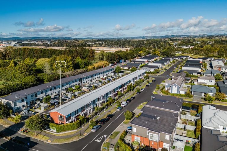 Photo of property in 58 Whenuapai Drive, Whenuapai, Auckland, 0618