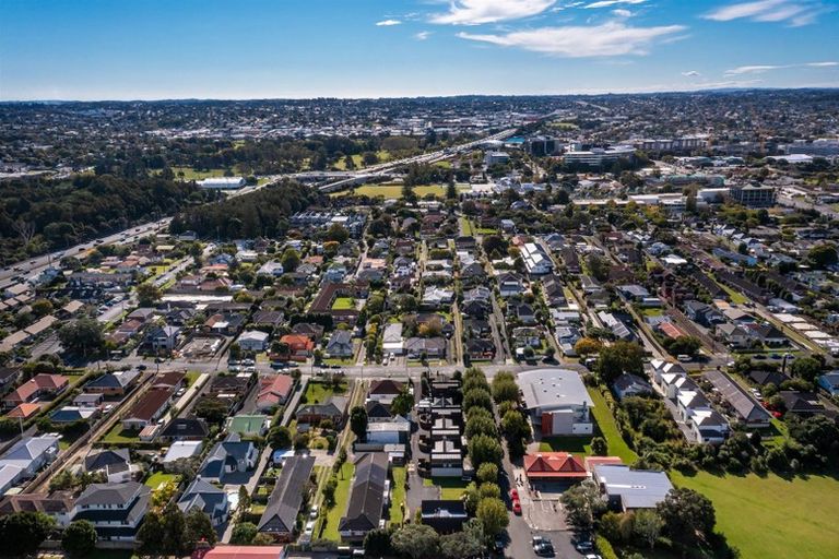 Photo of property in 3/42 Dominion Street, Takapuna, Auckland, 0622