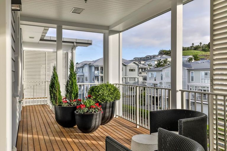 Photo of property in 189 Hibiscus Drive, Orewa, 0931