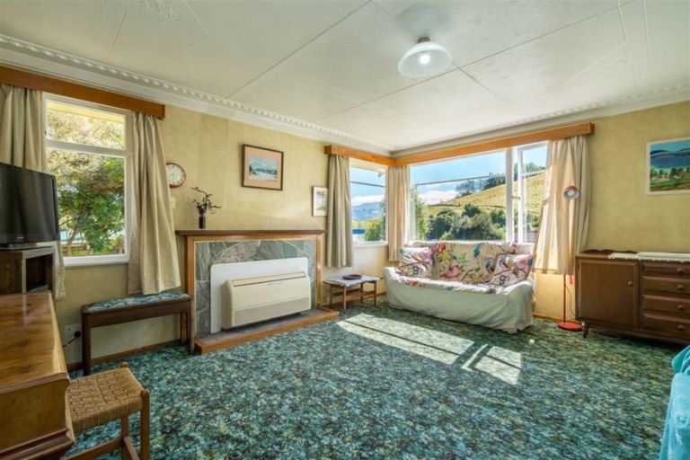Photo of property in 54 Greenacres Street, Macandrew Bay, Dunedin, 9014