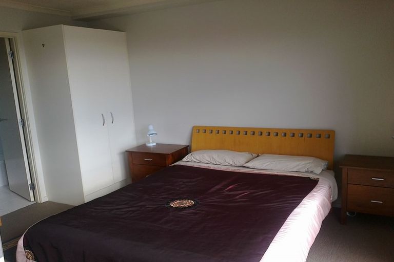 Photo of property in The Rennaissance, 14d/18 Ronwood Avenue, Manukau, Auckland, 2104