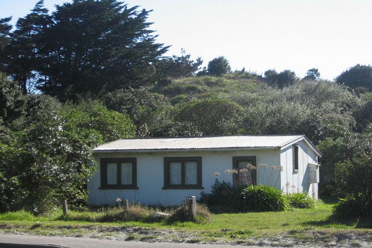 Photo of property in 644 Waitarere Beach Road, Waitarere Beach, Levin, 5510