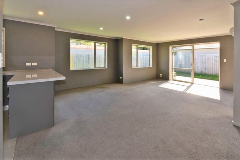 Photo of property in 2/2 Vintners Lane, Woolston, Christchurch, 8023