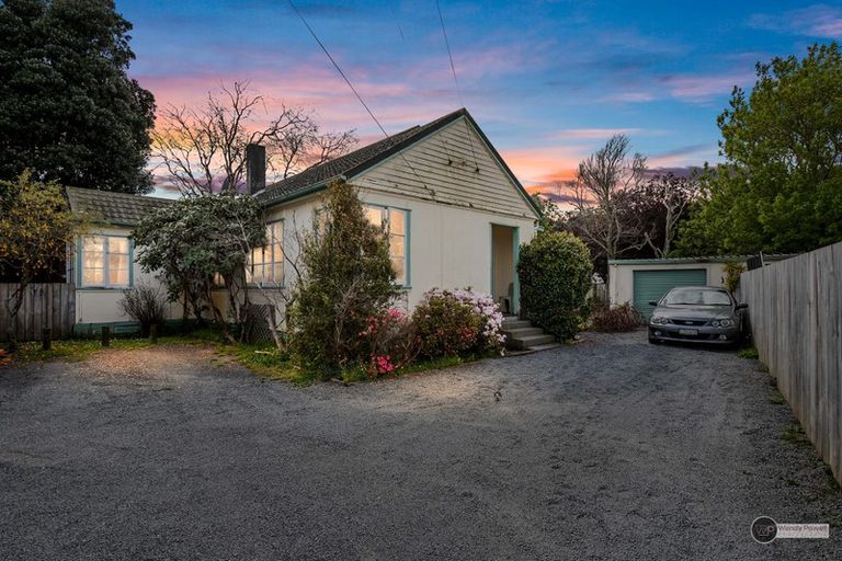 Photo of property in 1248 High Street, Taita, Lower Hutt, 5011