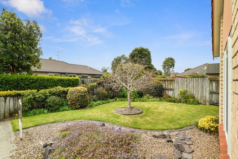 Photo of property in 18 Primrose Place, Papamoa Beach, Papamoa, 3118