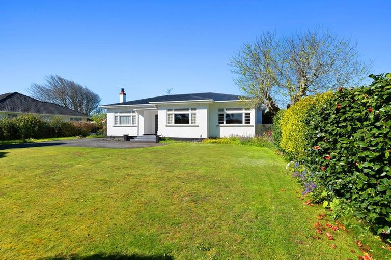 Photo of property in 355 High Street, Hawera, 4610