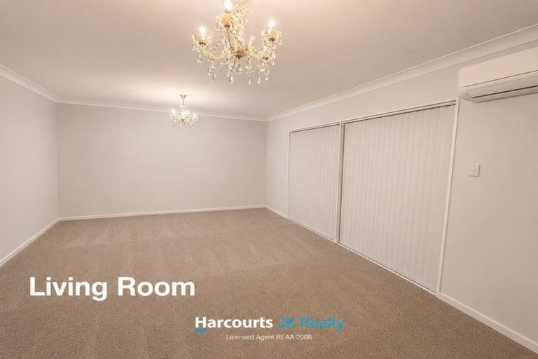 Photo of property in 2/8 Mangarata Avenue, Papatoetoe, Auckland, 2025