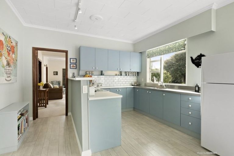 Photo of property in 65a Cashmere Avenue, Khandallah, Wellington, 6035