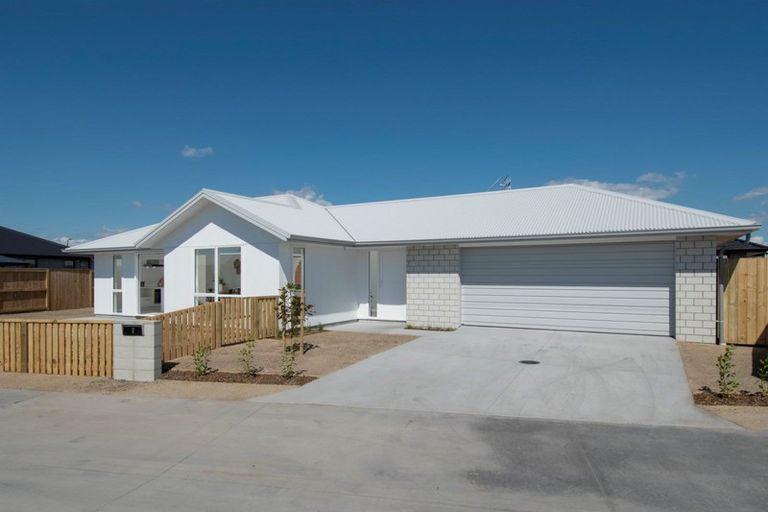 Photo of property in 12 Anchor Crescent, Papamoa, 3118