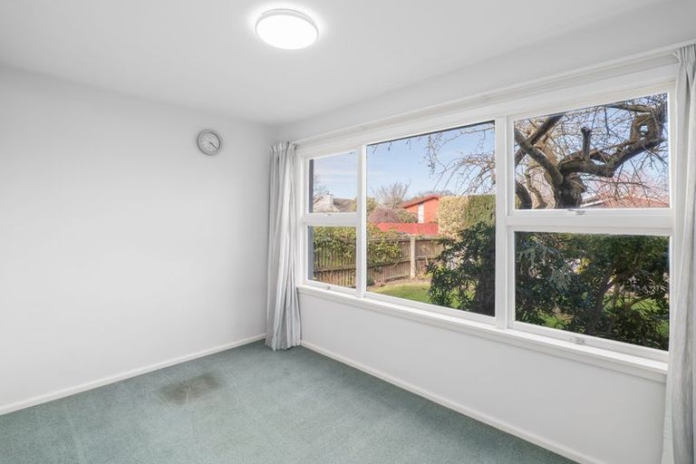 Photo of property in 18 Doncaster Street, Sockburn, Christchurch, 8042