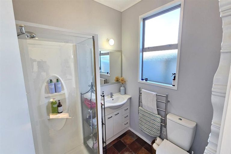 Photo of property in 108 Mahoe Place, Matarangi, Whitianga, 3592