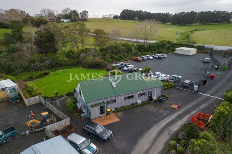 Photo of property in 275 Fitzgerald Road, Drury, 2577