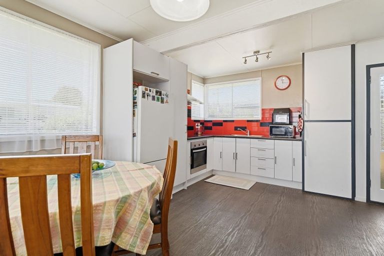 Photo of property in 17 Jameson Avenue, Fenton Park, Rotorua, 3010