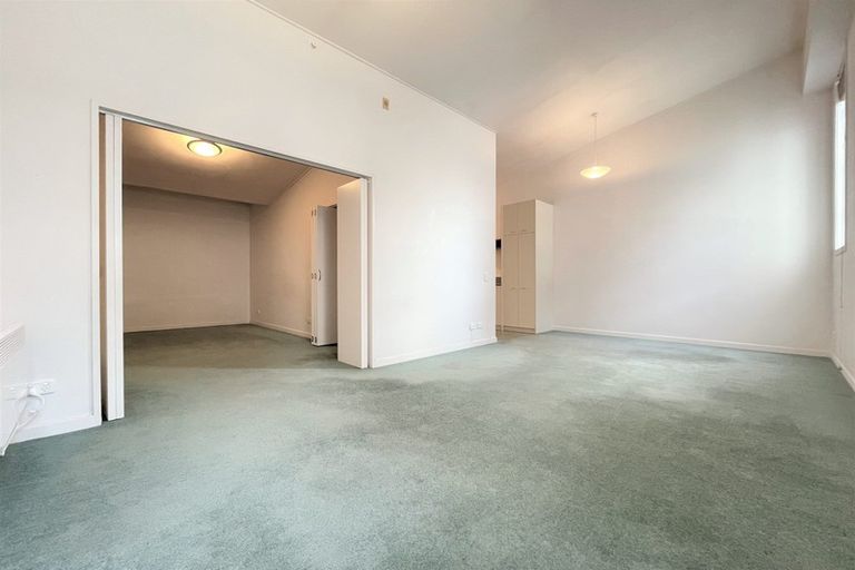 Photo of property in Dixonlane Apartments, 21/7 Feltex Lane, Te Aro, Wellington, 6011