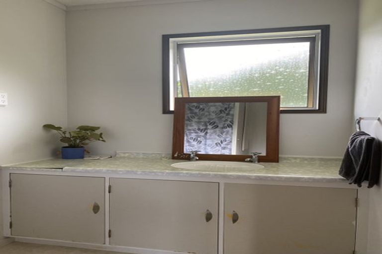 Photo of property in 8 Norfolk Avenue, Whangarei Heads, Whangarei, 0174