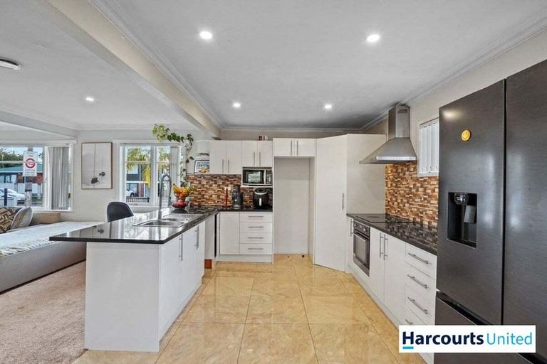 Photo of property in 5 Cornwall Road, Papatoetoe, Auckland, 2025