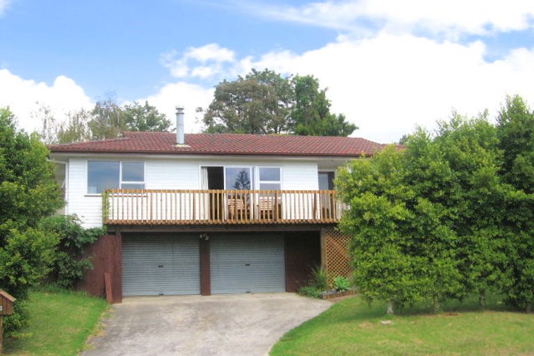 Photo of property in 52 Lemnos Place, Titirangi, Auckland, 0604