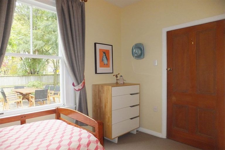 Photo of property in 60 Oxley Avenue, St Albans, Christchurch, 8014