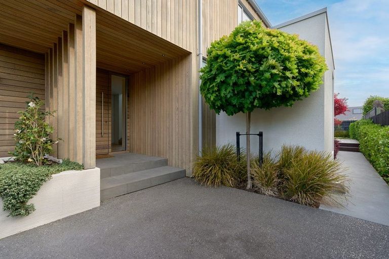 Photo of property in 3 Ngahere Street, Fendalton, Christchurch, 8041