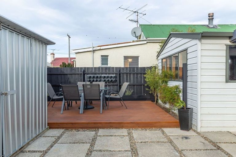 Photo of property in 35 Wesley Street, South Dunedin, Dunedin, 9012