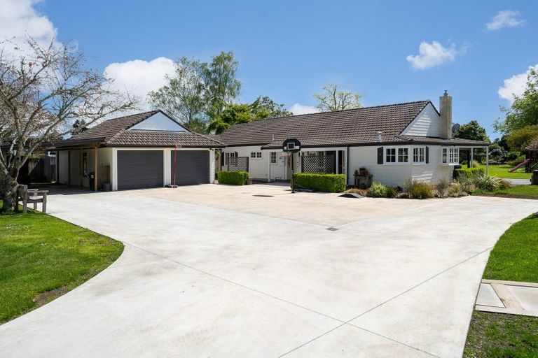 Photo of property in 16 Cowley Drive, Leamington, Cambridge, 3432